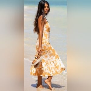 Roxy Seaside Estate Spaghetti Strap Dress in Yellow and White Print Size XS